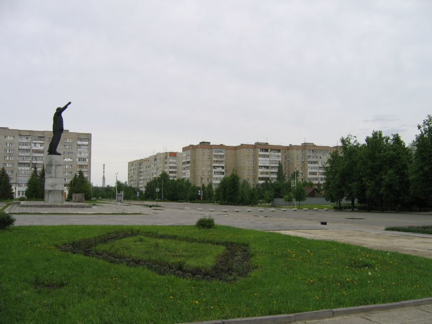 Центральная площадь города Кузнецк 2023