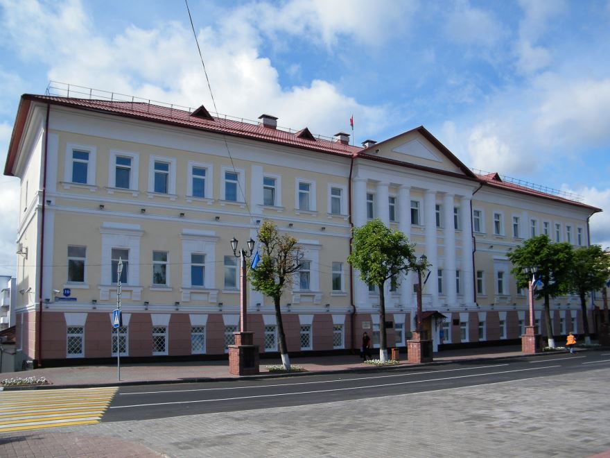 Бывшее Духовное училище город Полоцк