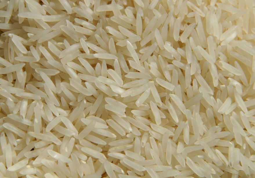 Фото белого риса для вкусных рецептов с фаршем и овощами онлайн