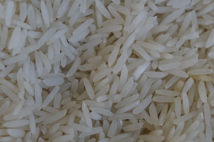 Фото рассыпчатого риса, сваренного в мальтиварке для вкусных фаршированных перцев