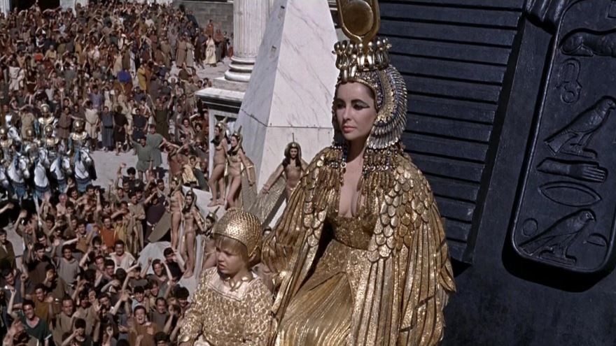 Смотреть онлайн кадры и актеров к фильму Клеопатра бесплатно 