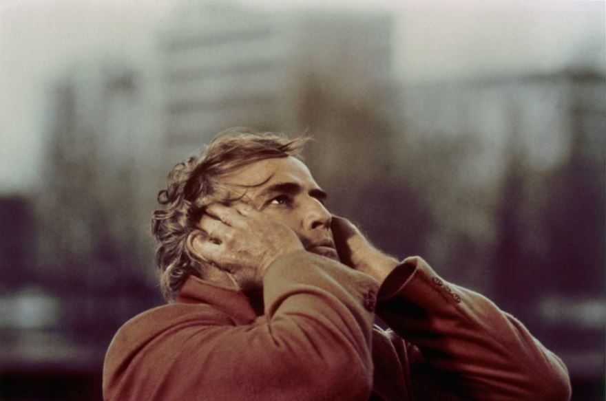 Смотреть онлайн кадры и актеров к фильму Последнее танго в Париже 1970-ых бесплатно 